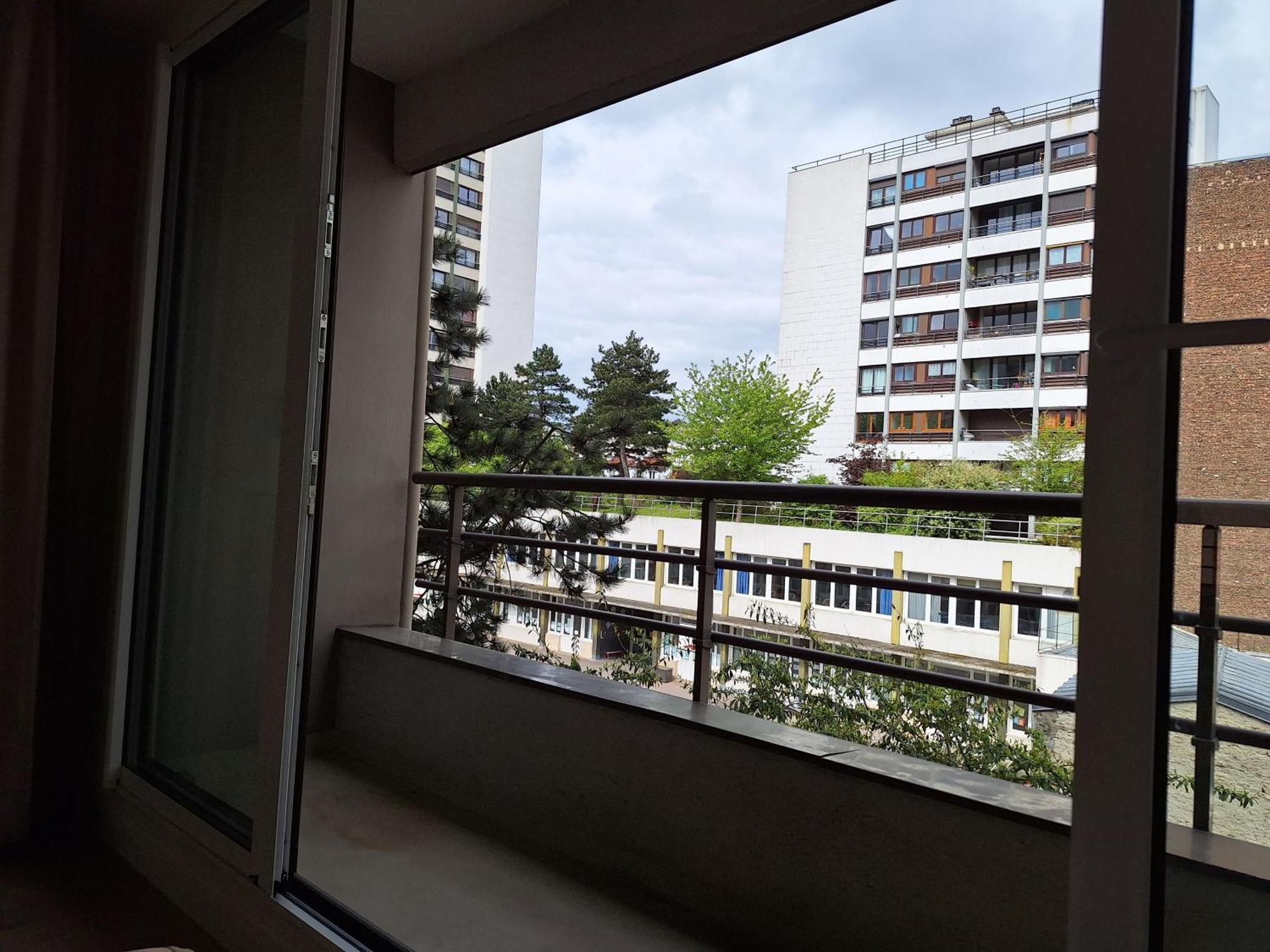 Chic Parisian Studio Retreat Bright Spacious And Secure Parking Exterior photo